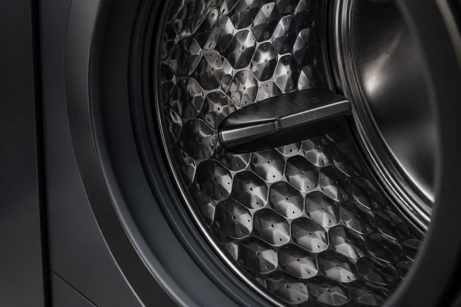 Колонна стиральной и сушильной машины Miele